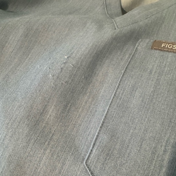 Figs scrub set XS top and high waisted XS petite jogger pants - Picture 10 of 10